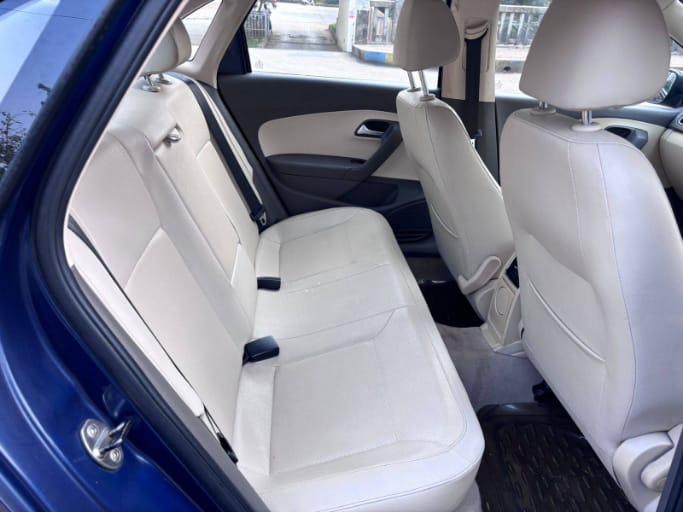 2015 Volkswagen Vento 1.2 TSI Comfortline AT