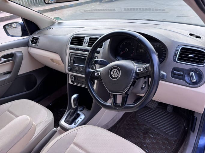 2015 Volkswagen Vento 1.2 TSI Comfortline AT