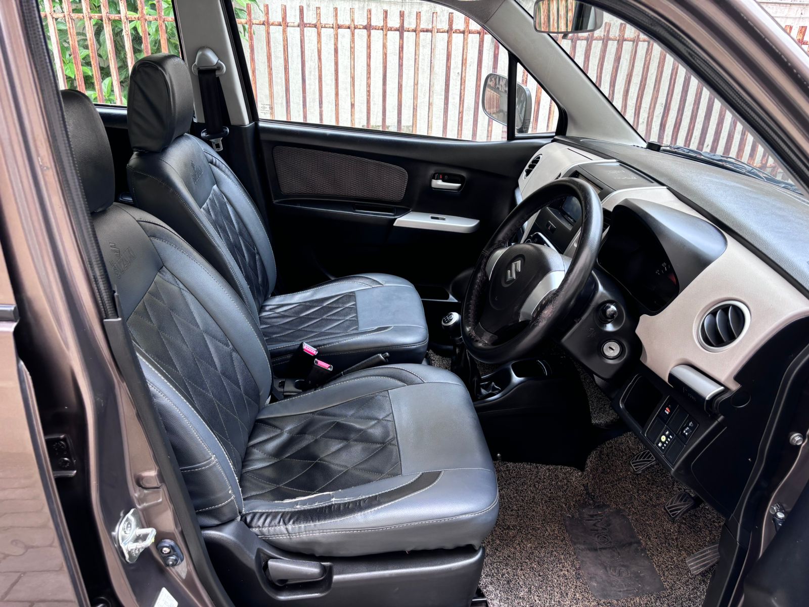 2015 Maruti Wagon R 1.0 LXI CNG