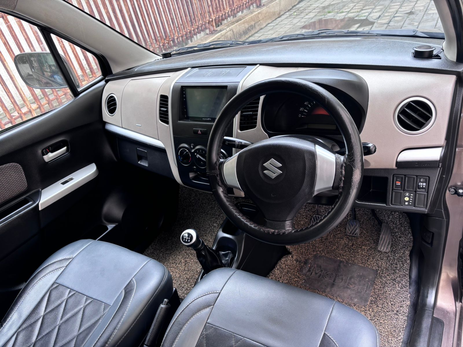 2015 Maruti Wagon R 1.0 LXI CNG