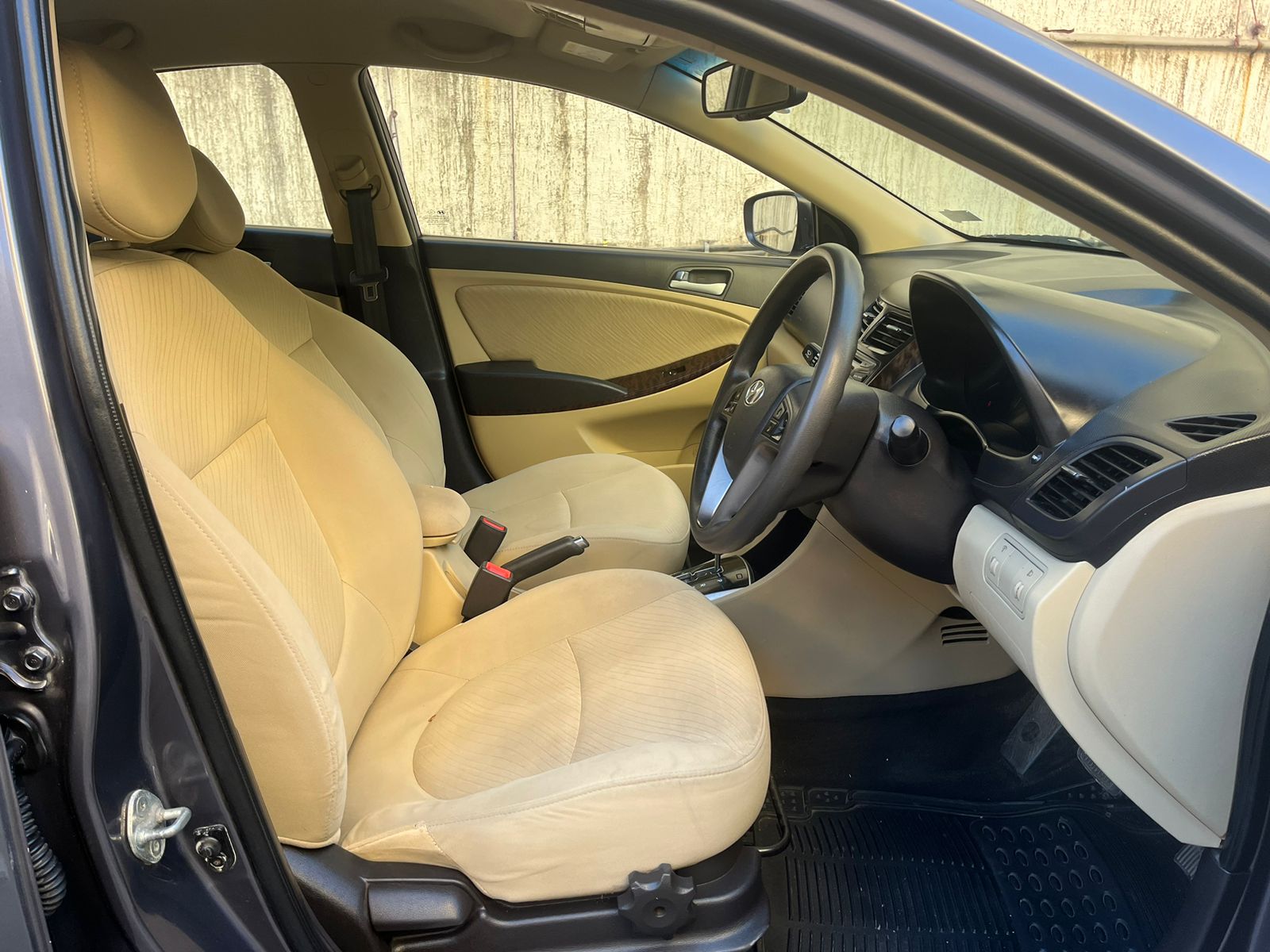 2015 Hyundai Verna 1.6 SX P AT