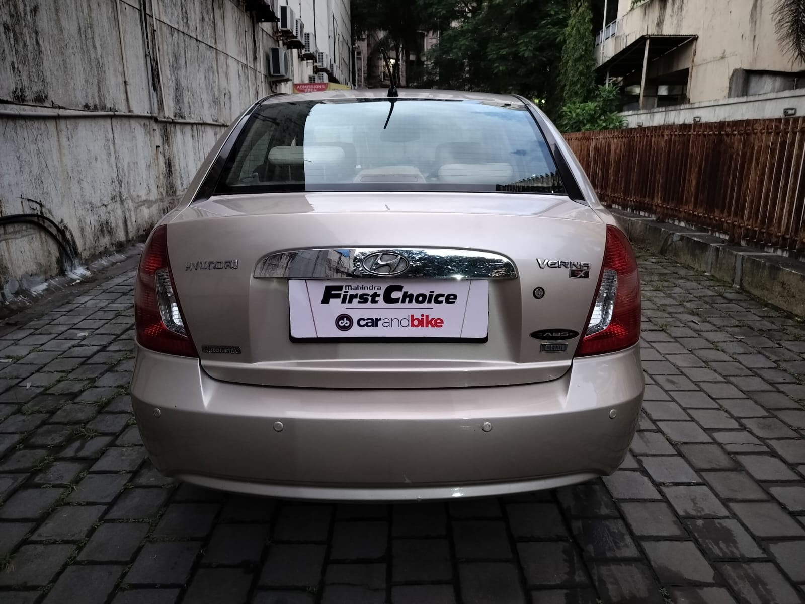 2010 Hyundai Verna 1.5 SXCRDI A5