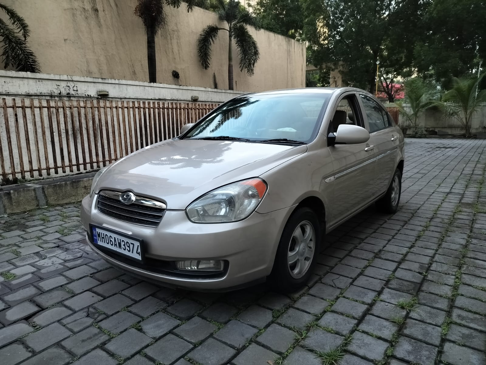2010 Hyundai Verna 1.5 SXCRDI A5