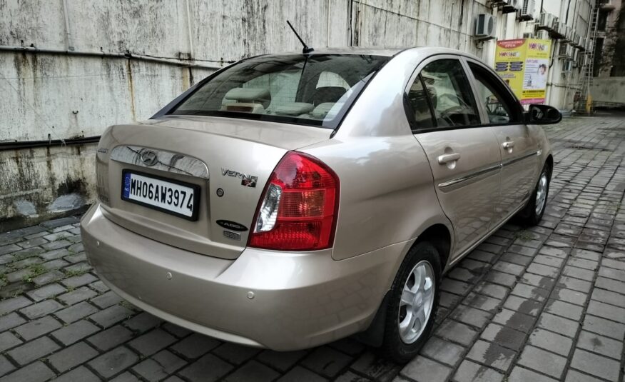 2010 Hyundai Verna 1.5 SXCRDI A5