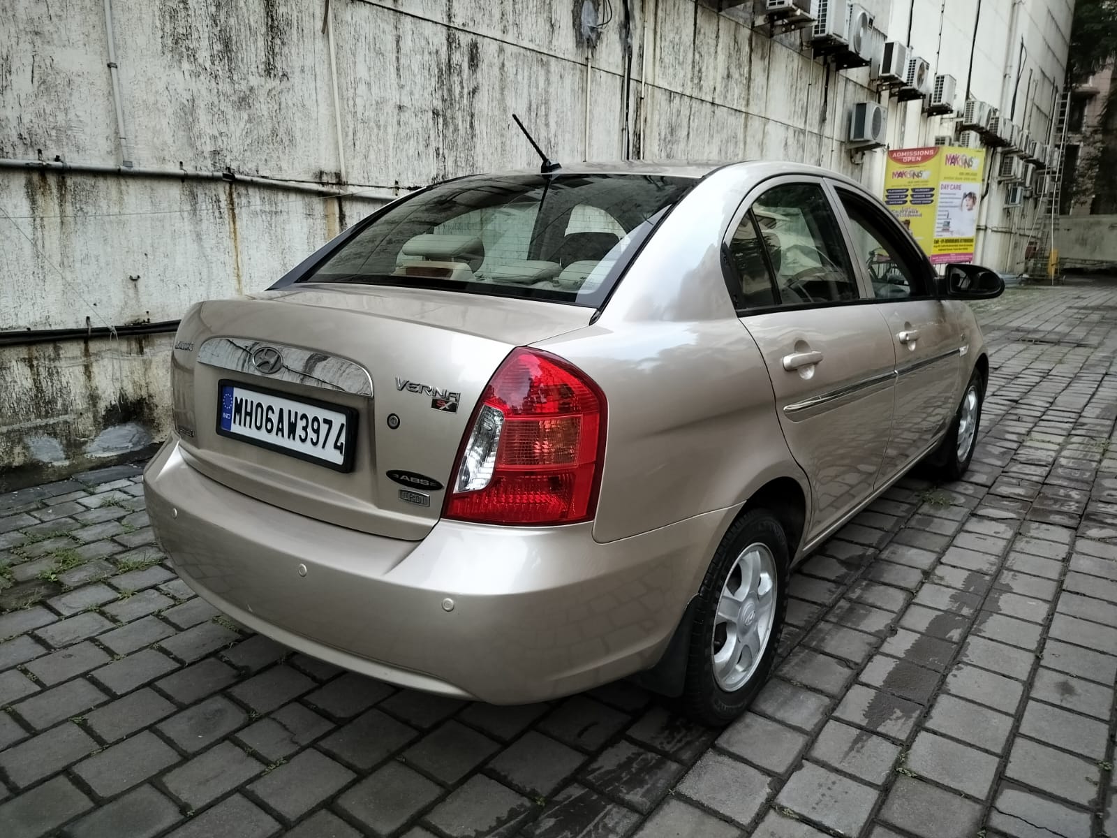 2010 Hyundai Verna 1.5 SXCRDI A5