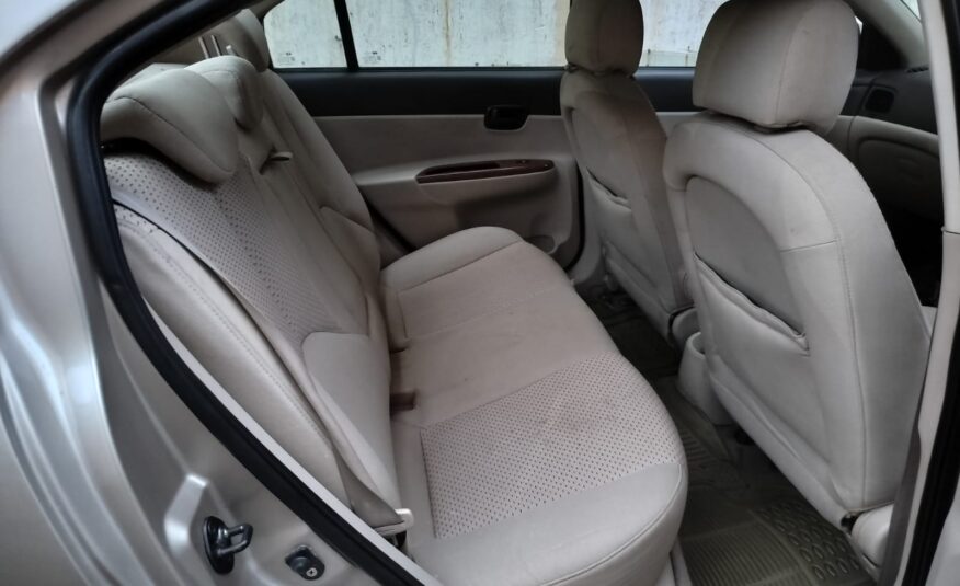 2010 Hyundai Verna 1.5 SXCRDI A5