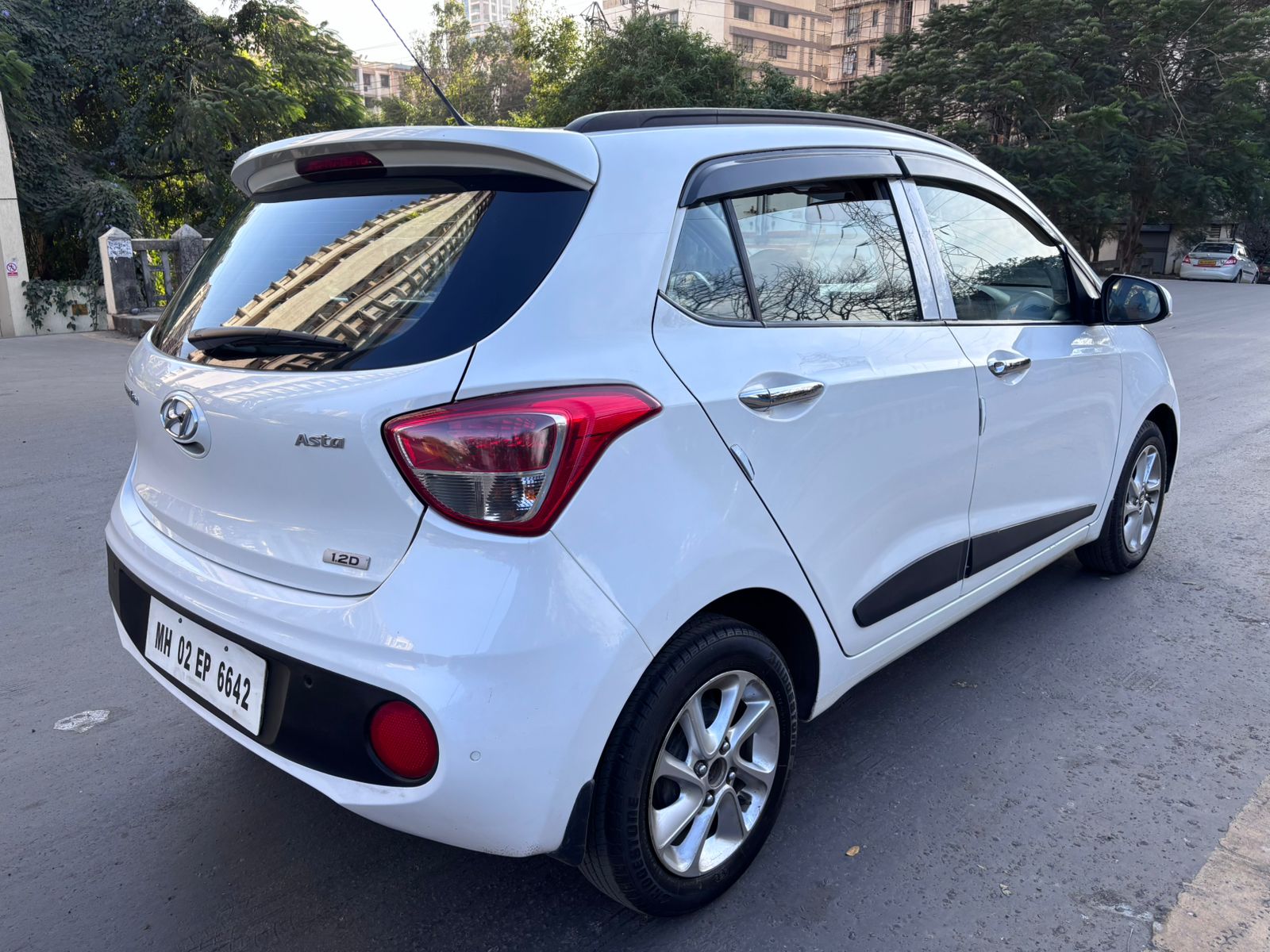 2017 Hyundai Grand i10 Asta 1.2 CRDI MT (D)