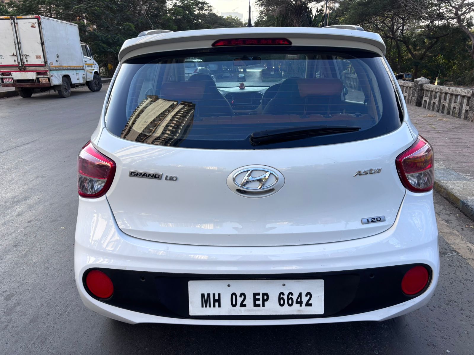 2017 Hyundai Grand i10 Asta 1.2 CRDI MT (D)