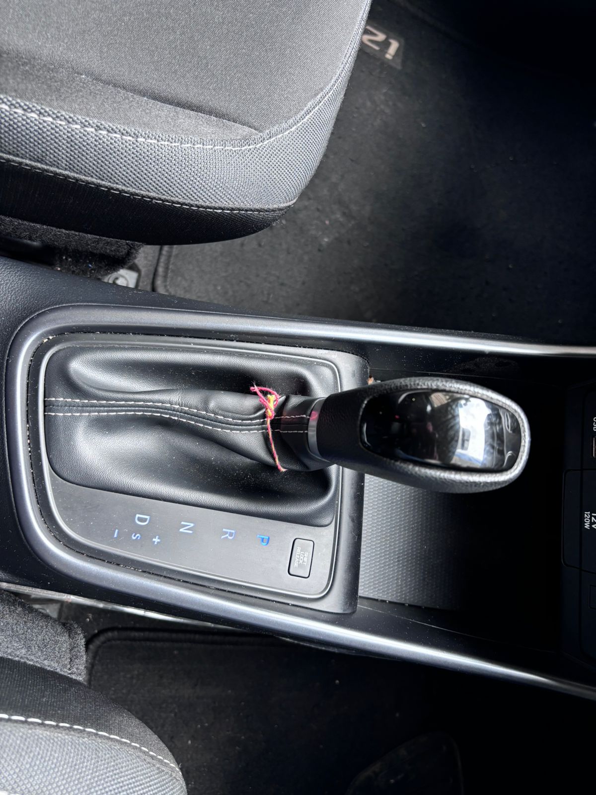 2021 Hyundai i20 New Shape Sport VTVT MT