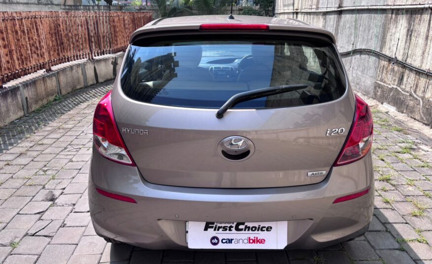 2014 Hyundai i 20 Asta MT P