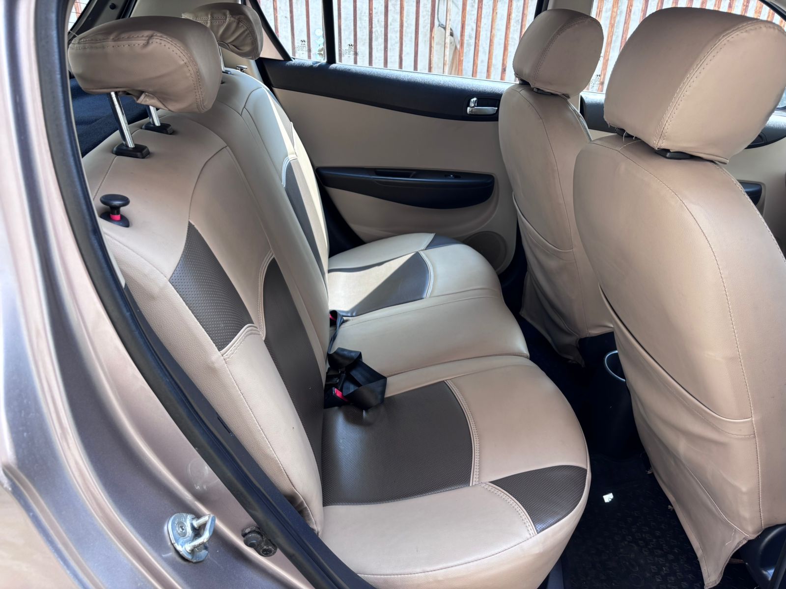 2014 Hyundai i 20 Asta MT P