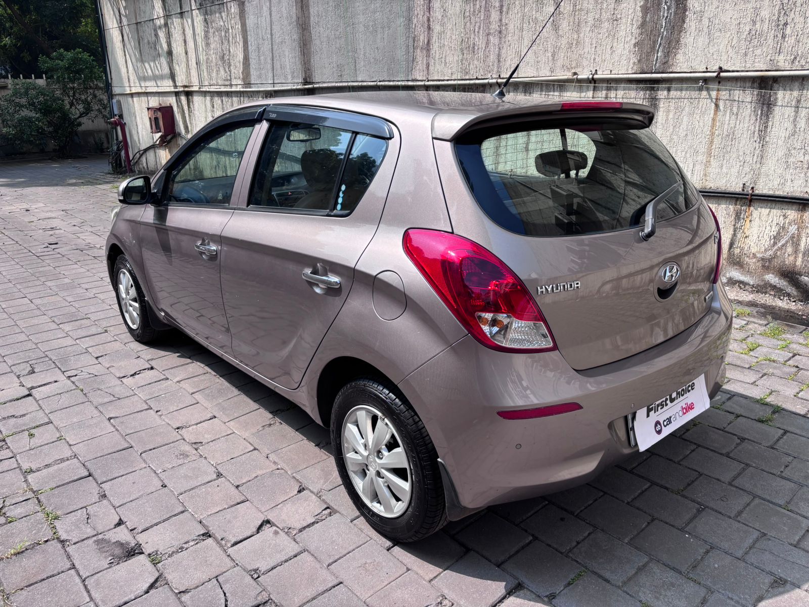 2014 Hyundai i 20 Asta MT P