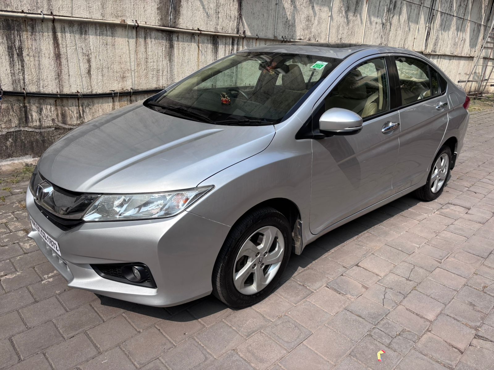 2015 Honda City 1.5 VX CVT PET Sunroof