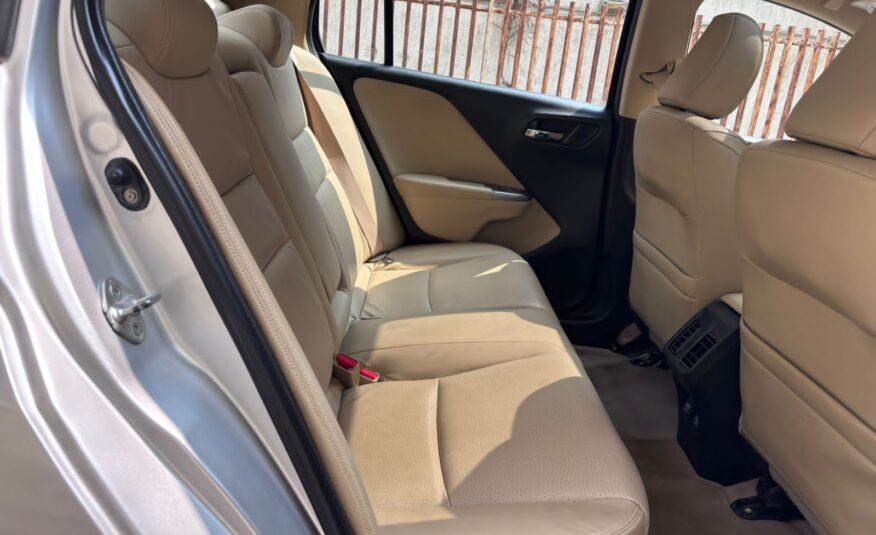 2015 Honda City 1.5 VX CVT PET Sunroof