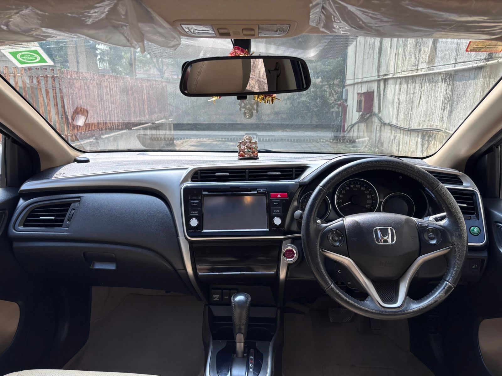 2015 Honda City 1.5 VX CVT PET Sunroof