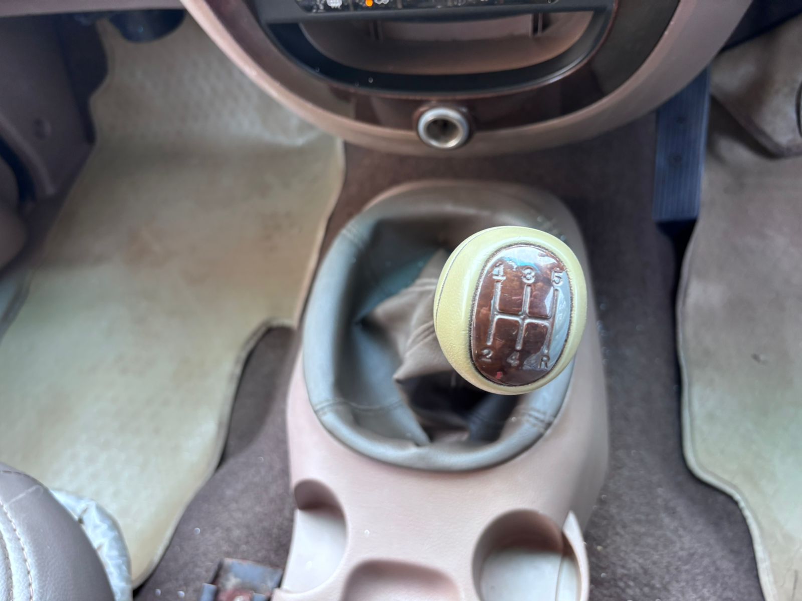 2014 Mahindra Xylo E8 M Eagel 8 STR Diesel