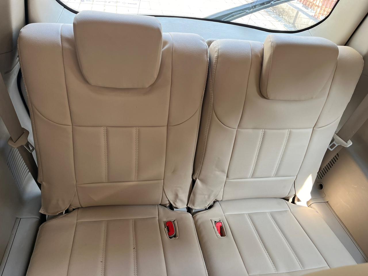 2018 Mahindra XUV 500 W 9 Mt