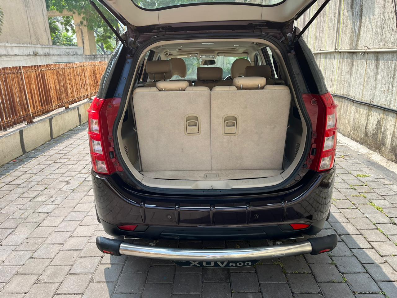 2018 Mahindra XUV 500 W 9 Mt