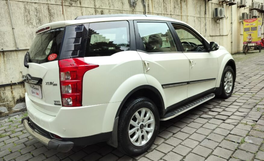 2016 Mahindra XUV 500 W10 Auto Sunroof