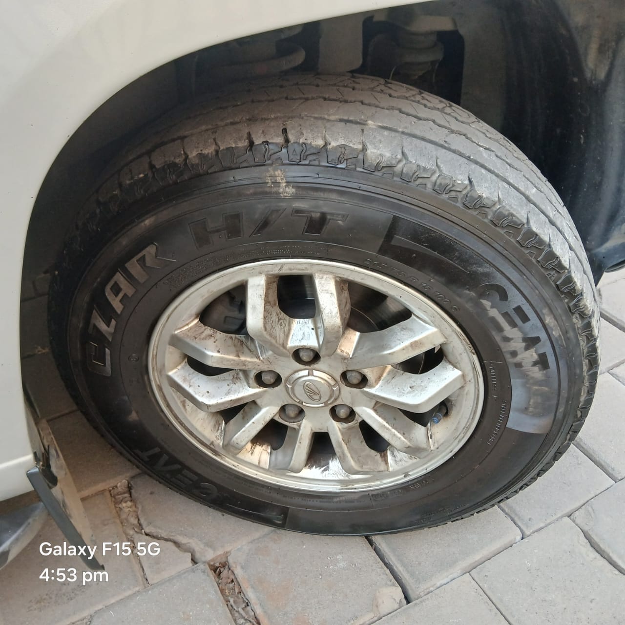 2018 Mahindra TUV 300 T8 MHAWK MT D