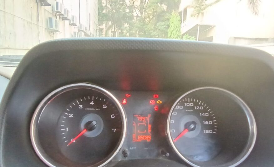 2018 Mahindra TUV 300 T8 MHAWK MT D