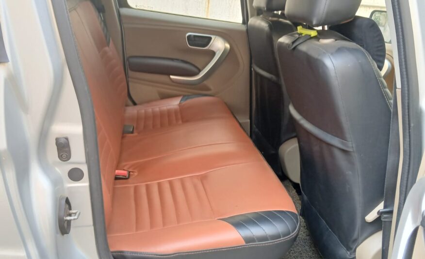 2018 Mahindra TUV 300 T8 MHAWK MT D
