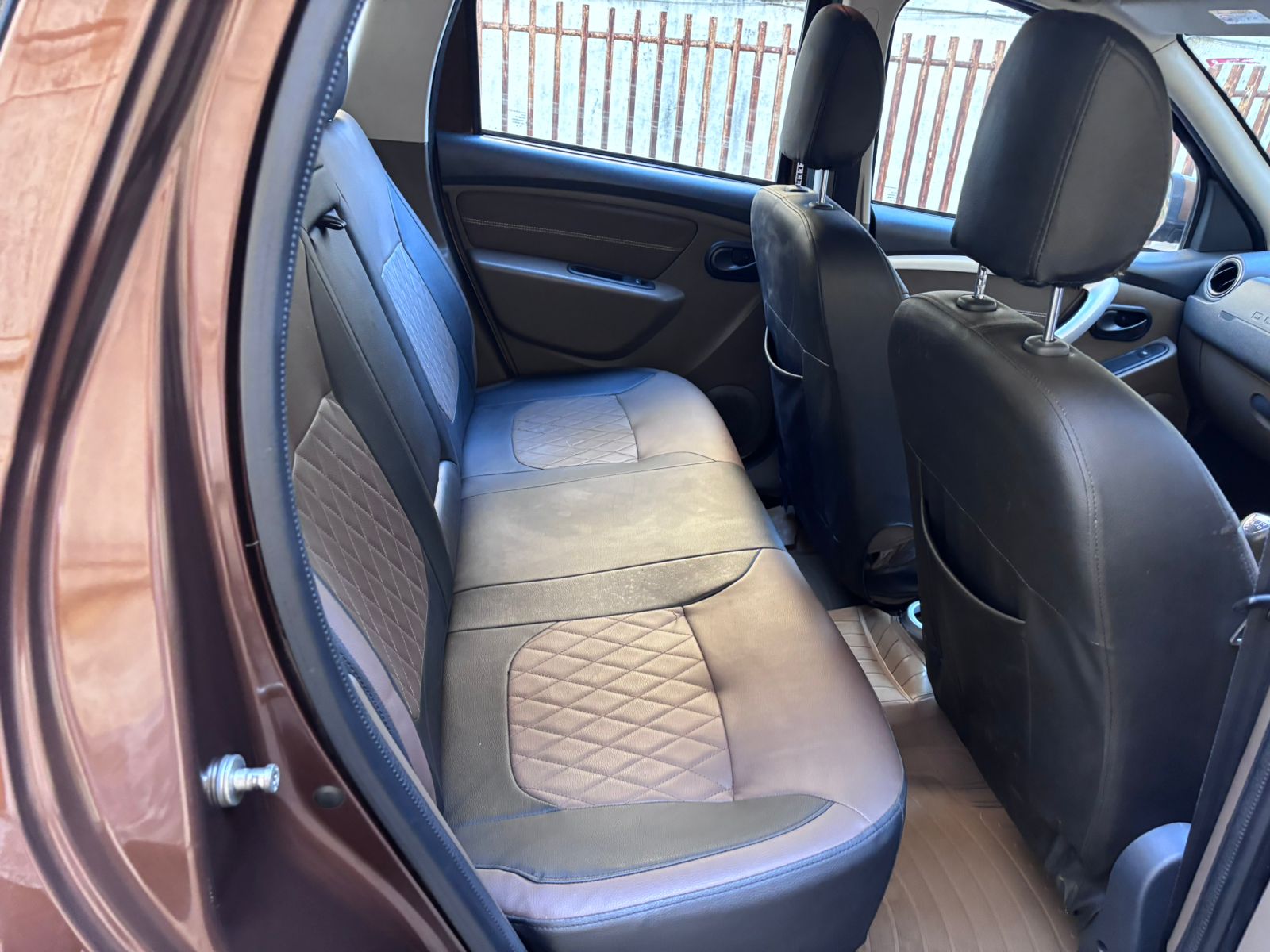 2017 Renault Duster 110 PS RXL AT (D)