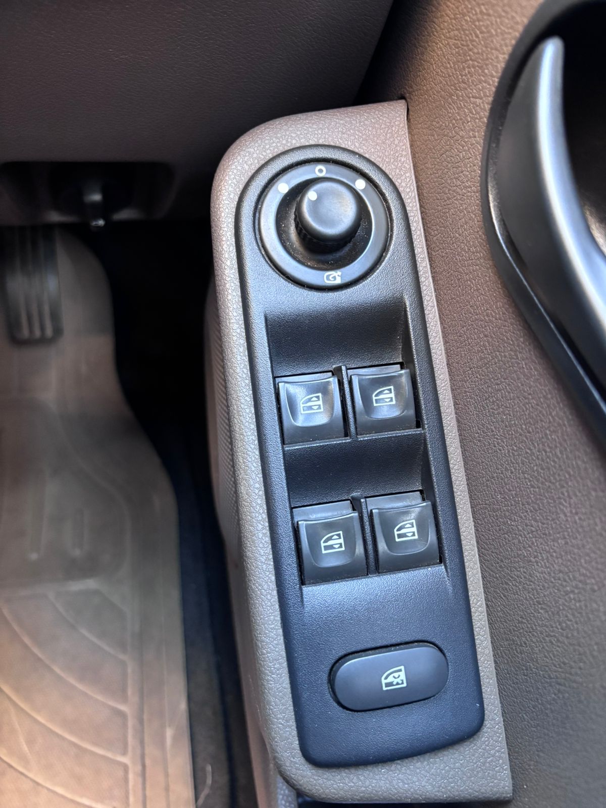 2017 Renault Duster 110 PS RXL AT (D)