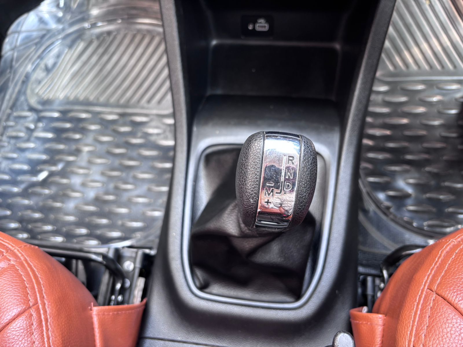 2022 Renault Triber RXT Easy 1.0