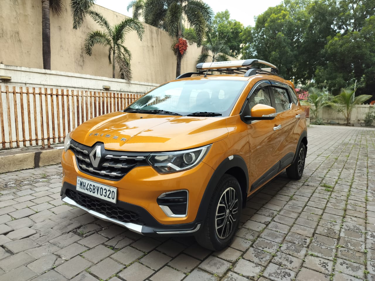 2020 Renault Triber RXZ Easy R1.0