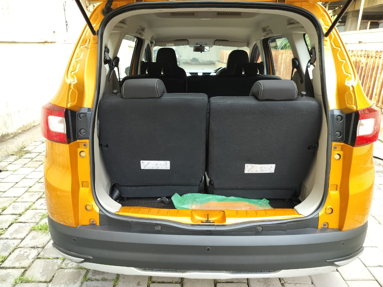 2020 Renault Triber RXZ Easy R1.0