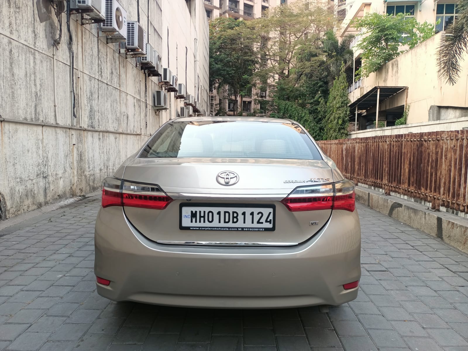 2018 Toyota Corolla Altis 1.8 VL P AT