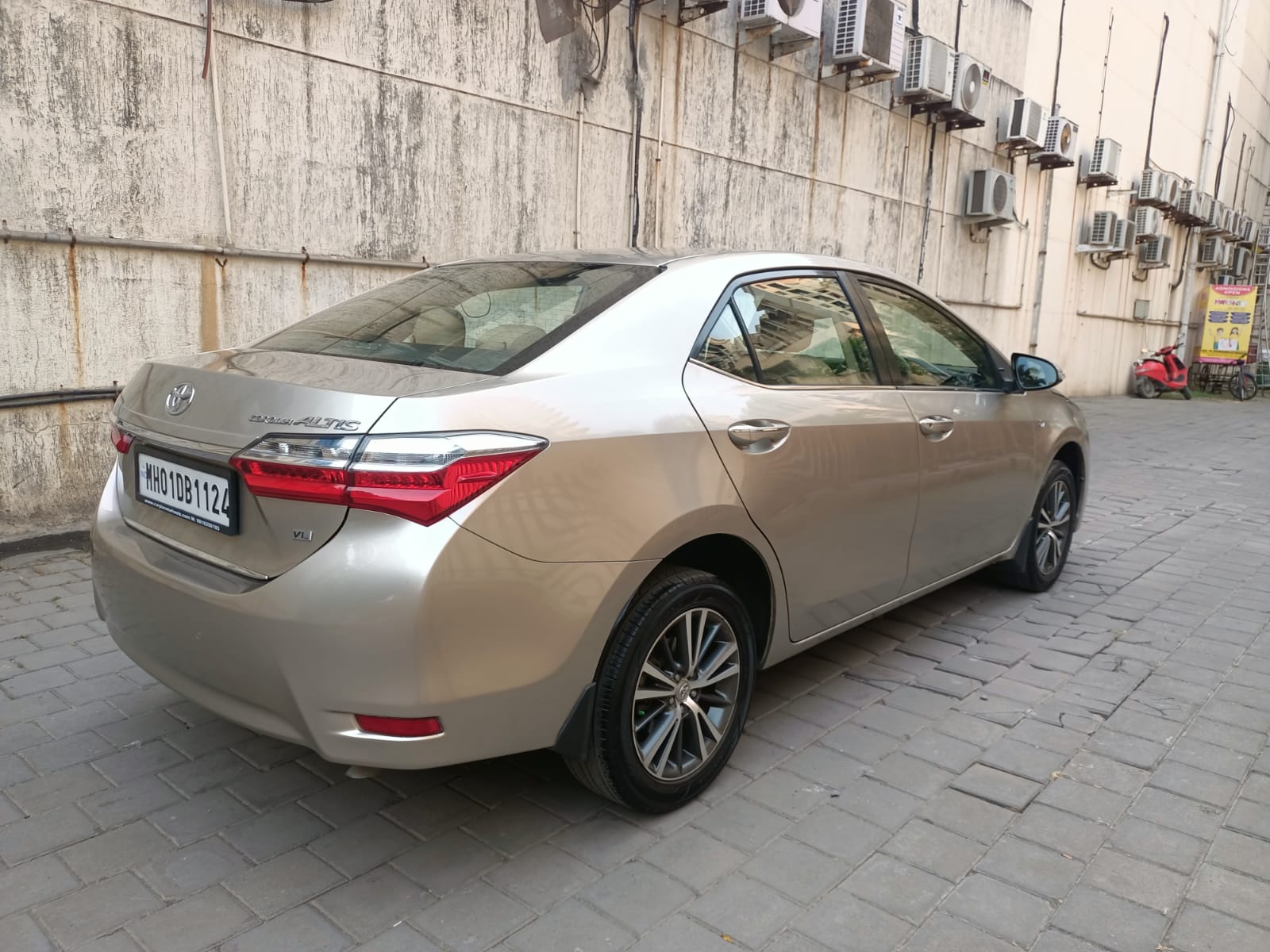 2018 Toyota Corolla Altis 1.8 VL P AT