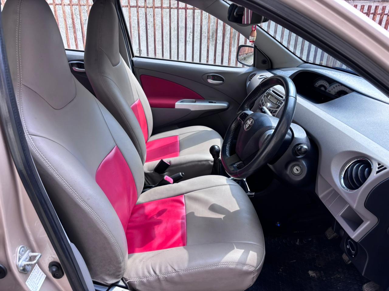 2011 Toyota Etios 1.2 VX MT