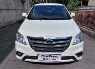 2014 Toyota Innova 2.5 G 6 STR