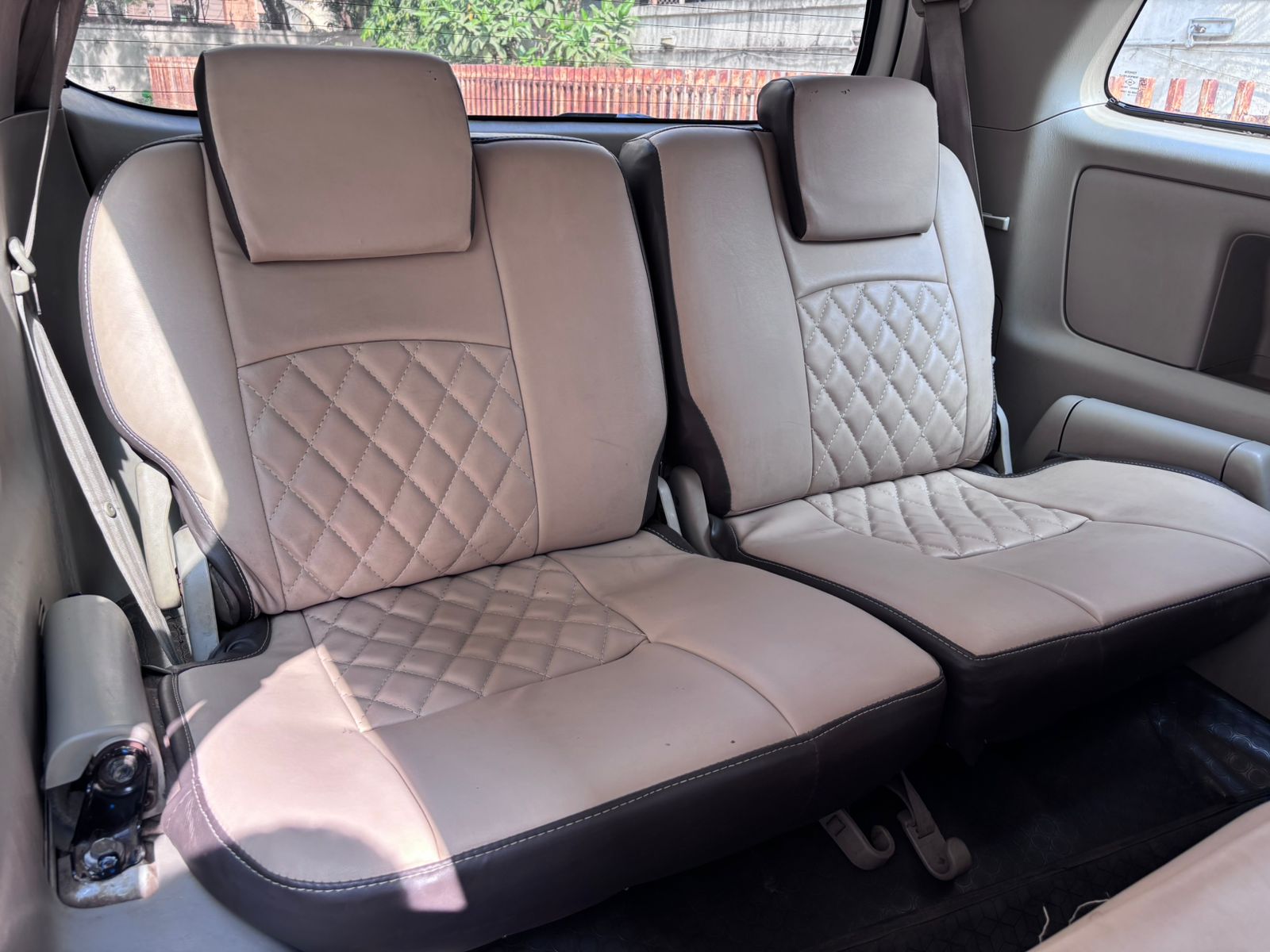 2014 Toyota Innova 2.5 G 6 STR