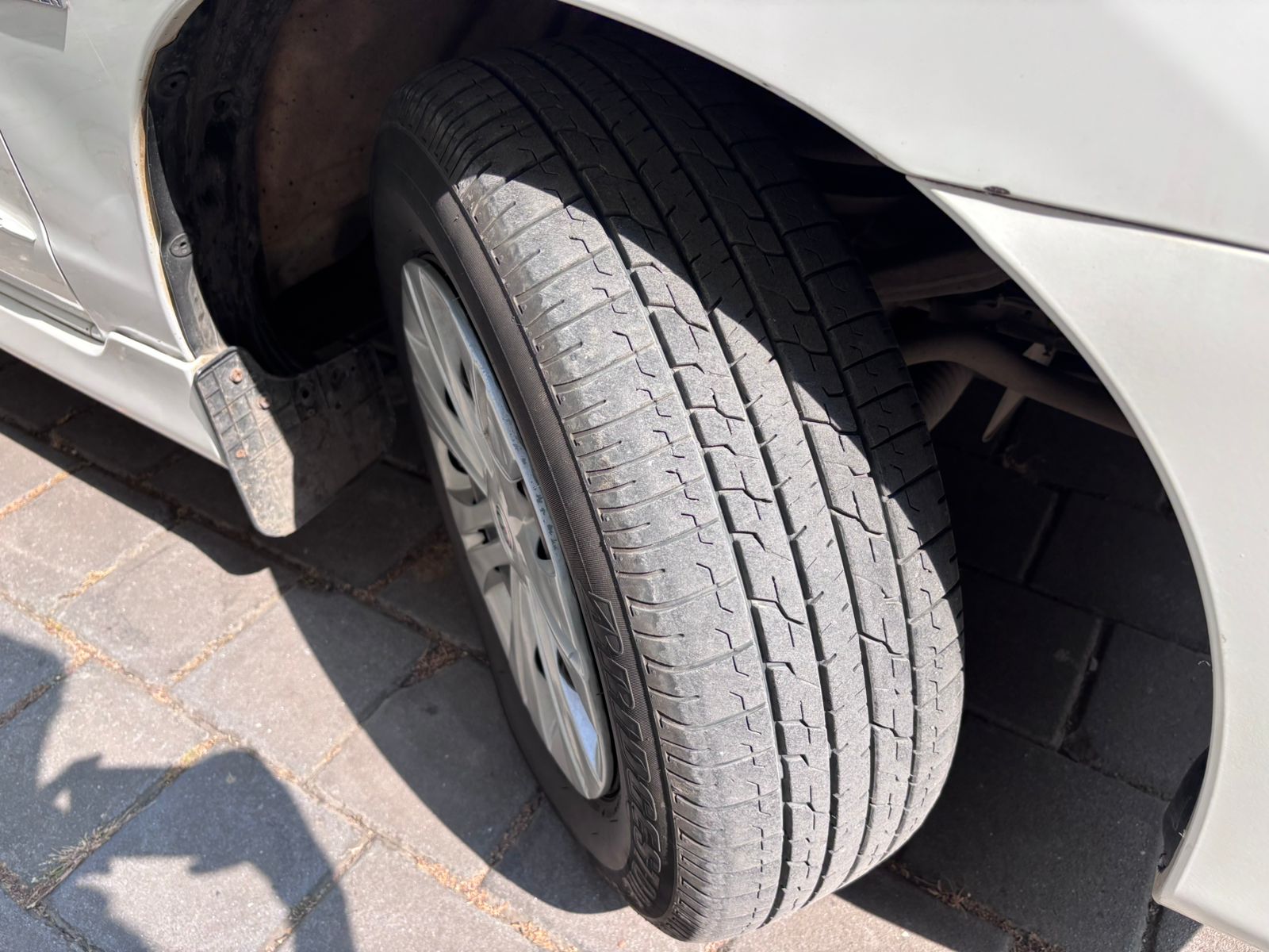 2014 Toyota Innova 2.5 G 6 STR