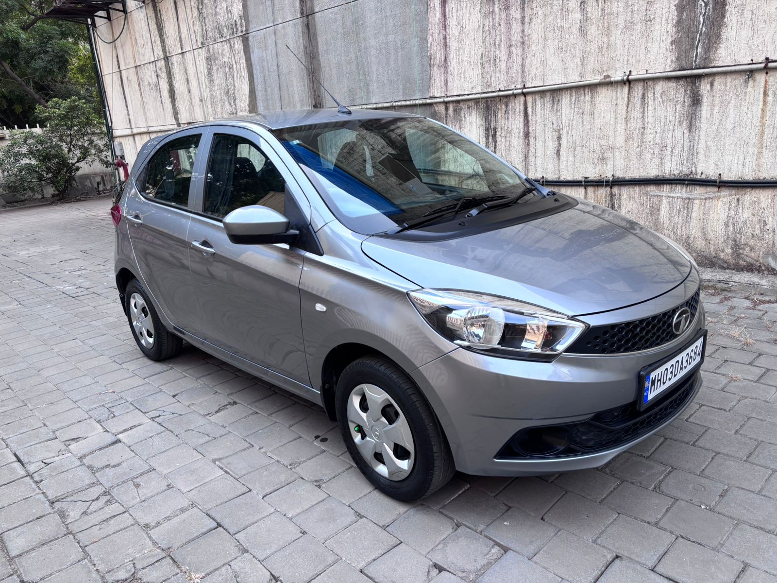 2018 Tata Tiago XTA P AT