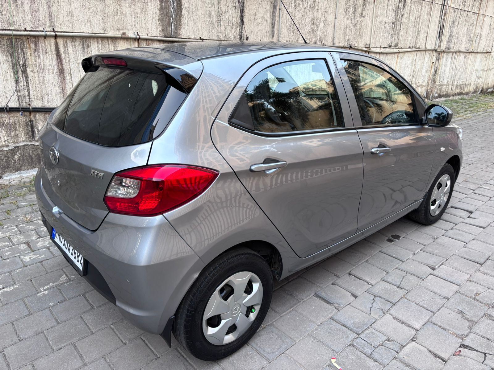 2018 Tata Tiago XTA P AT