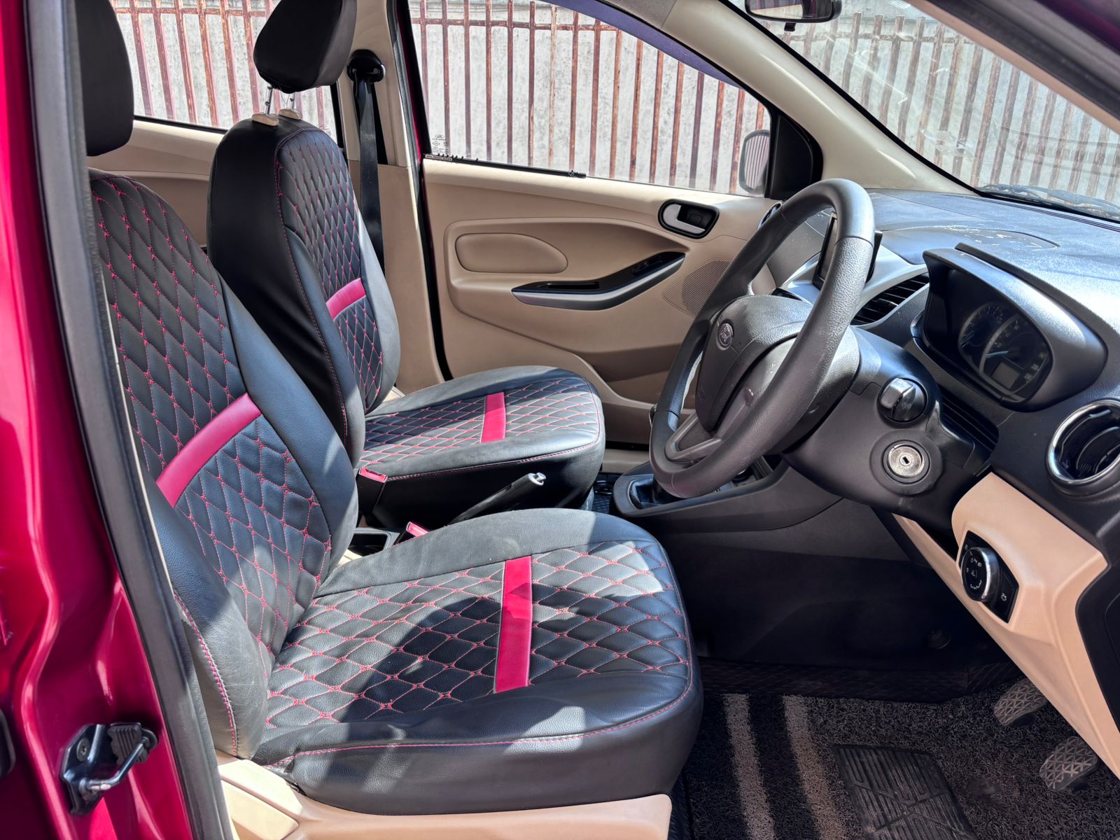 2018 Ford Ford Ashpire Trand + Diesel