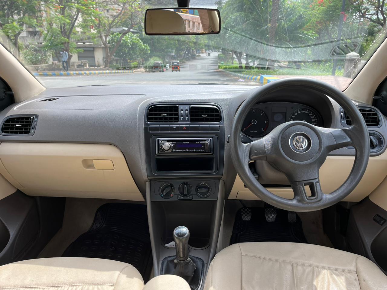 2012 Volkswagon Vento Trandline 1.6 CR MT D