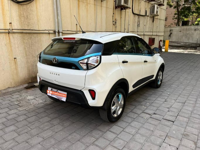 2022 Tata Nexon XM EV 30 WRD