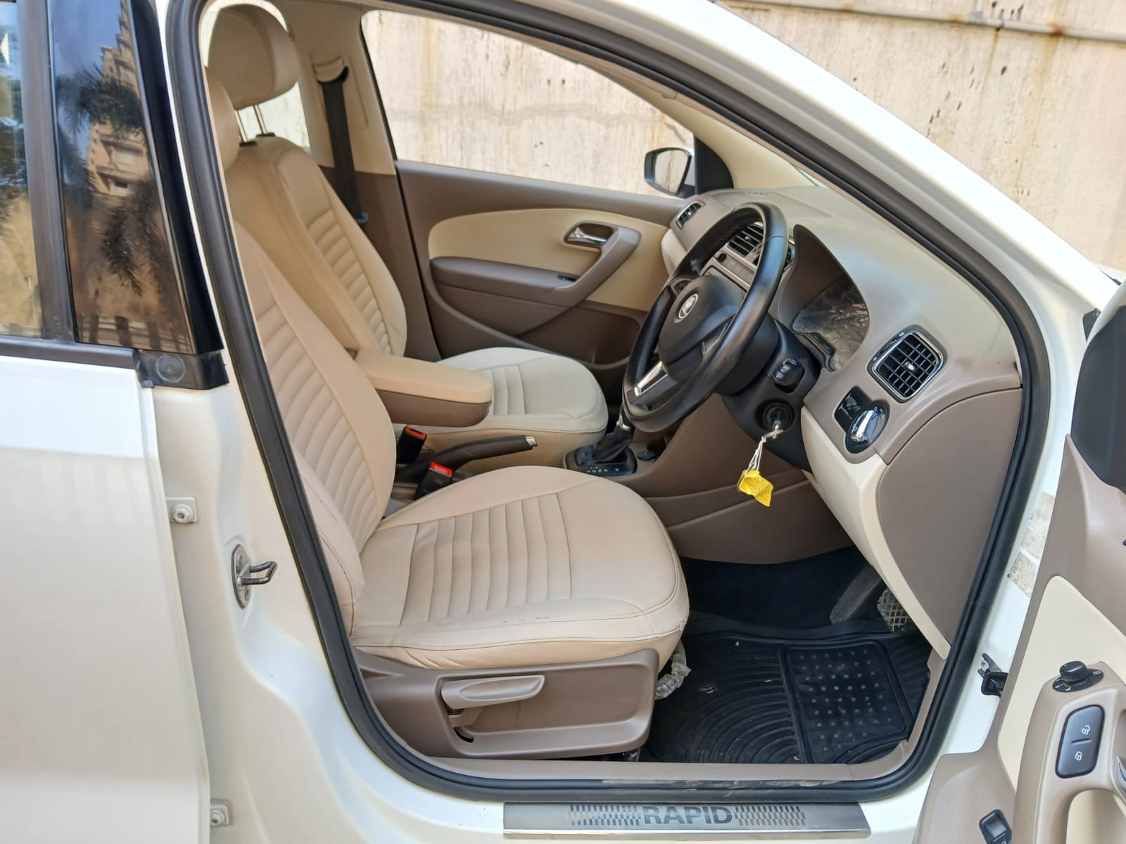 2016 Skoda Rapid Style Plus 1.6 Auto