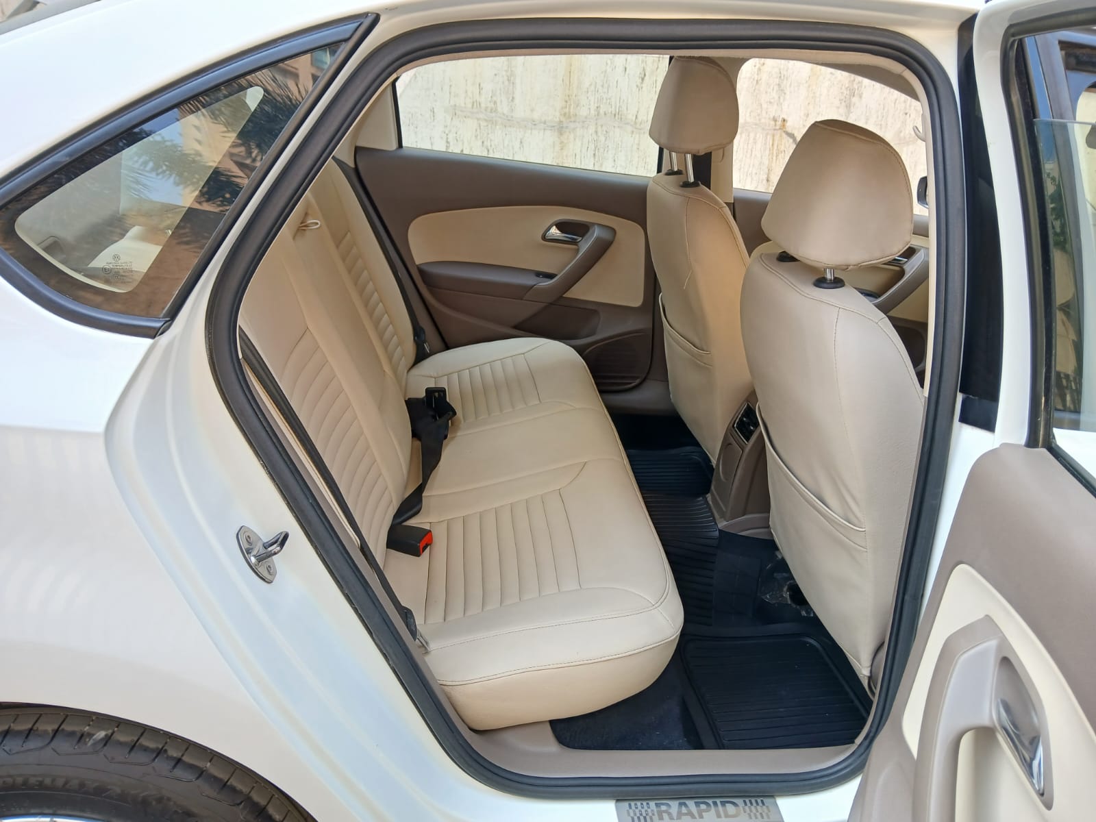 2016 Skoda Rapid Style Plus 1.6 Auto