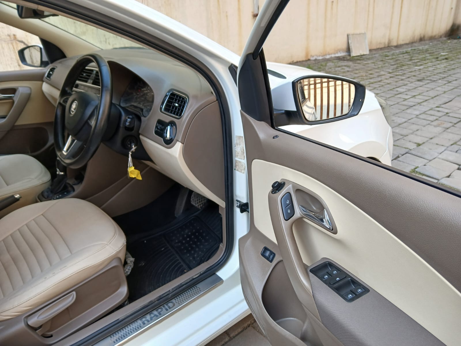 2016 Skoda Rapid Style Plus 1.6 Auto