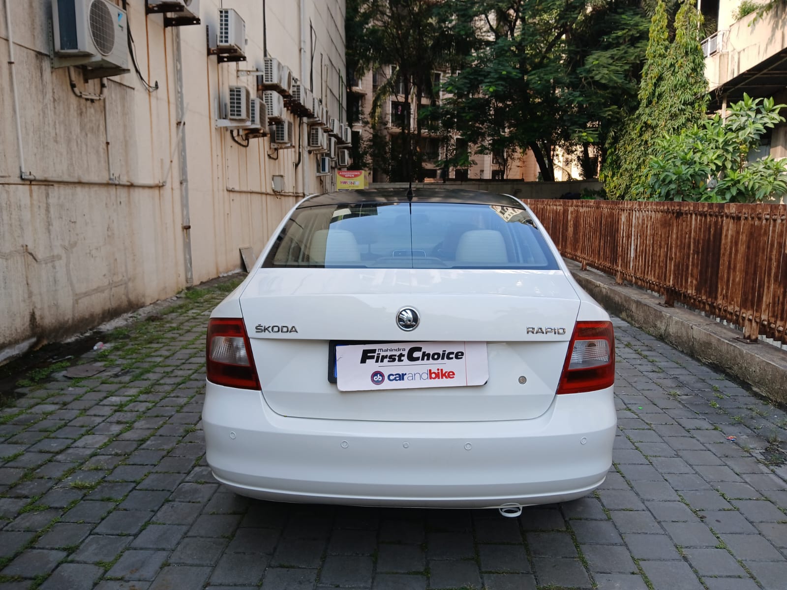 2016 Skoda Rapid Style Plus 1.6 Auto