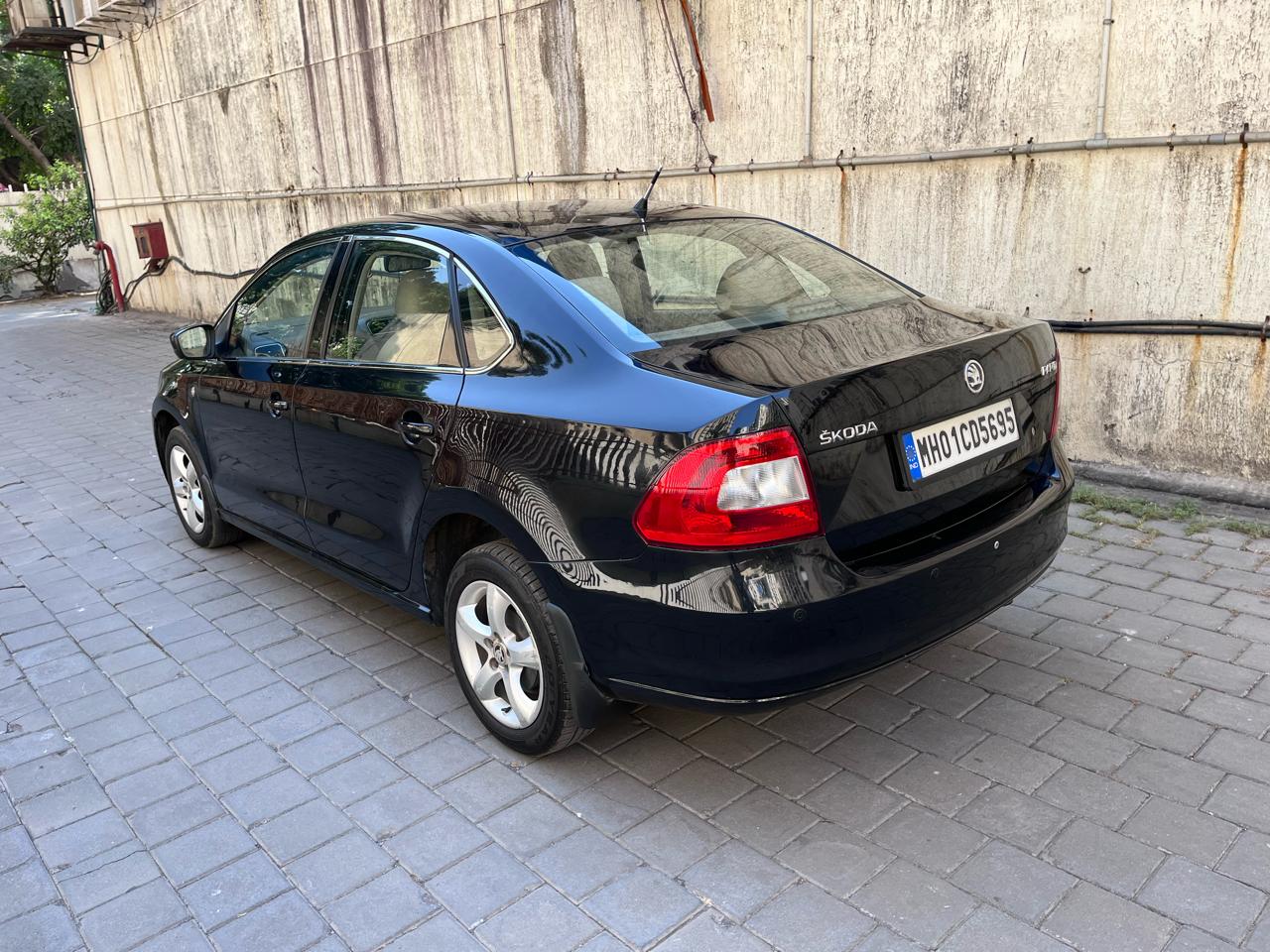 2016 Skoda Rapid Ambition D Mt