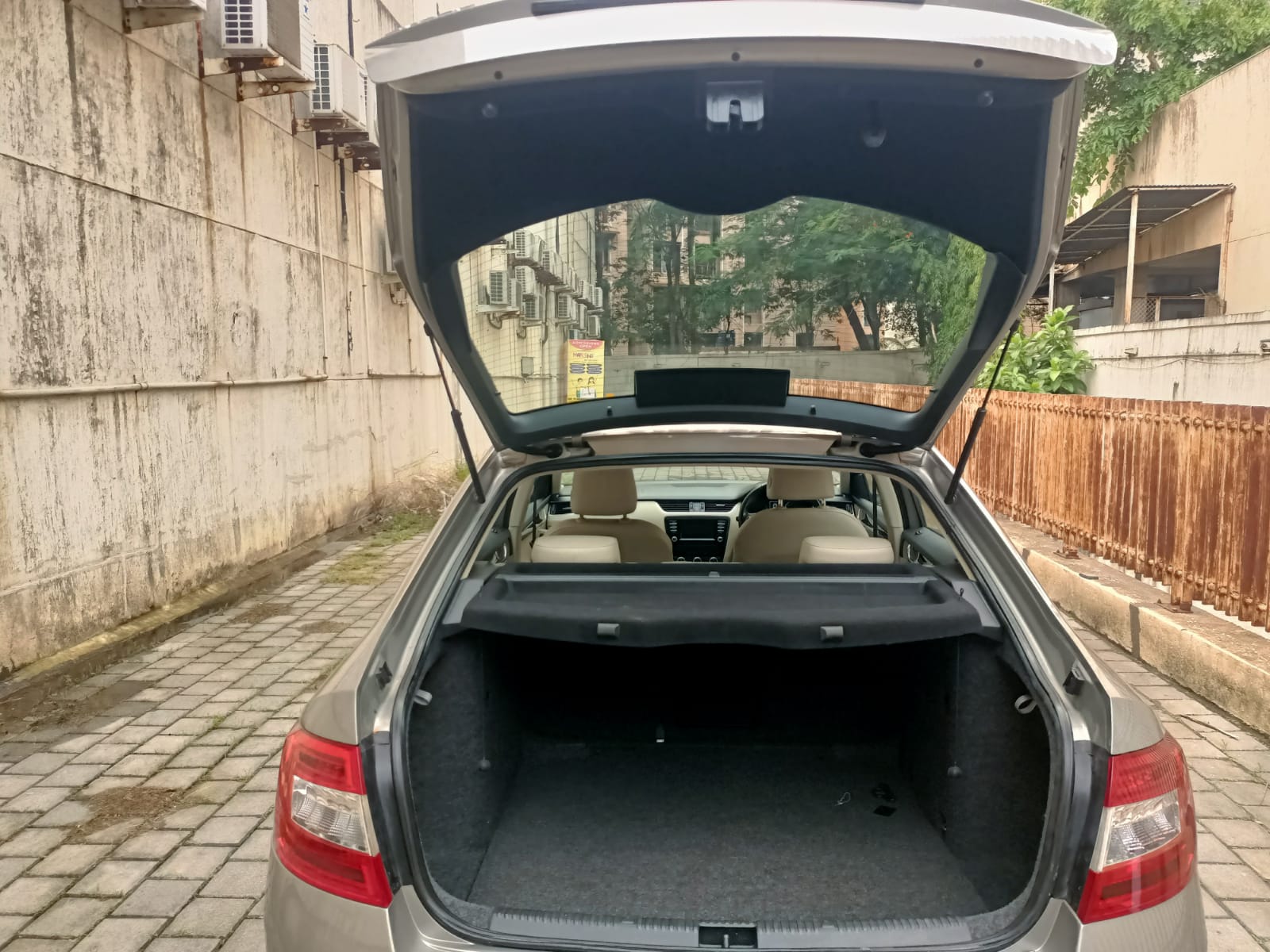 2016 Skoda  Octavia  Style Plus Auto (P)