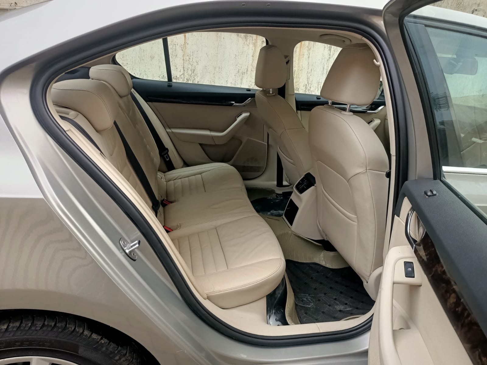 2016 Skoda  Octavia  Style Plus Auto (P)