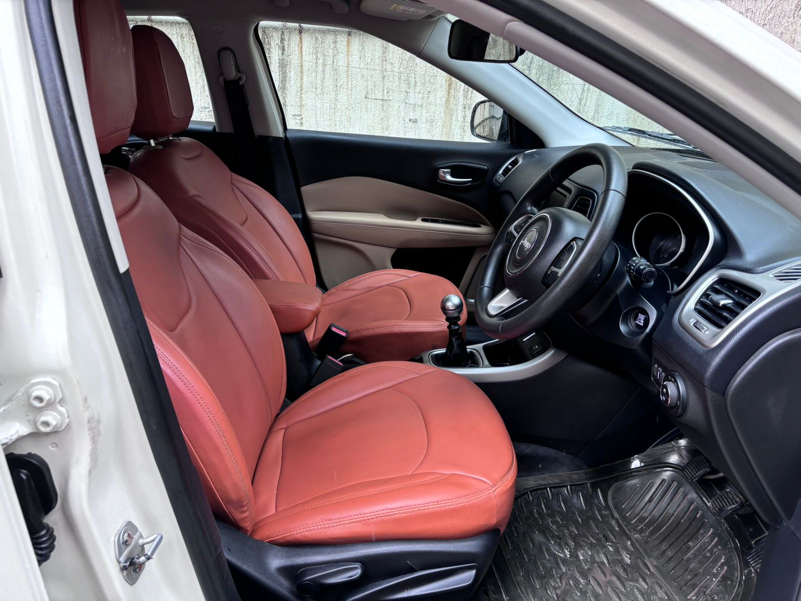 2017 Jeep Compass 2.0 Logtitude